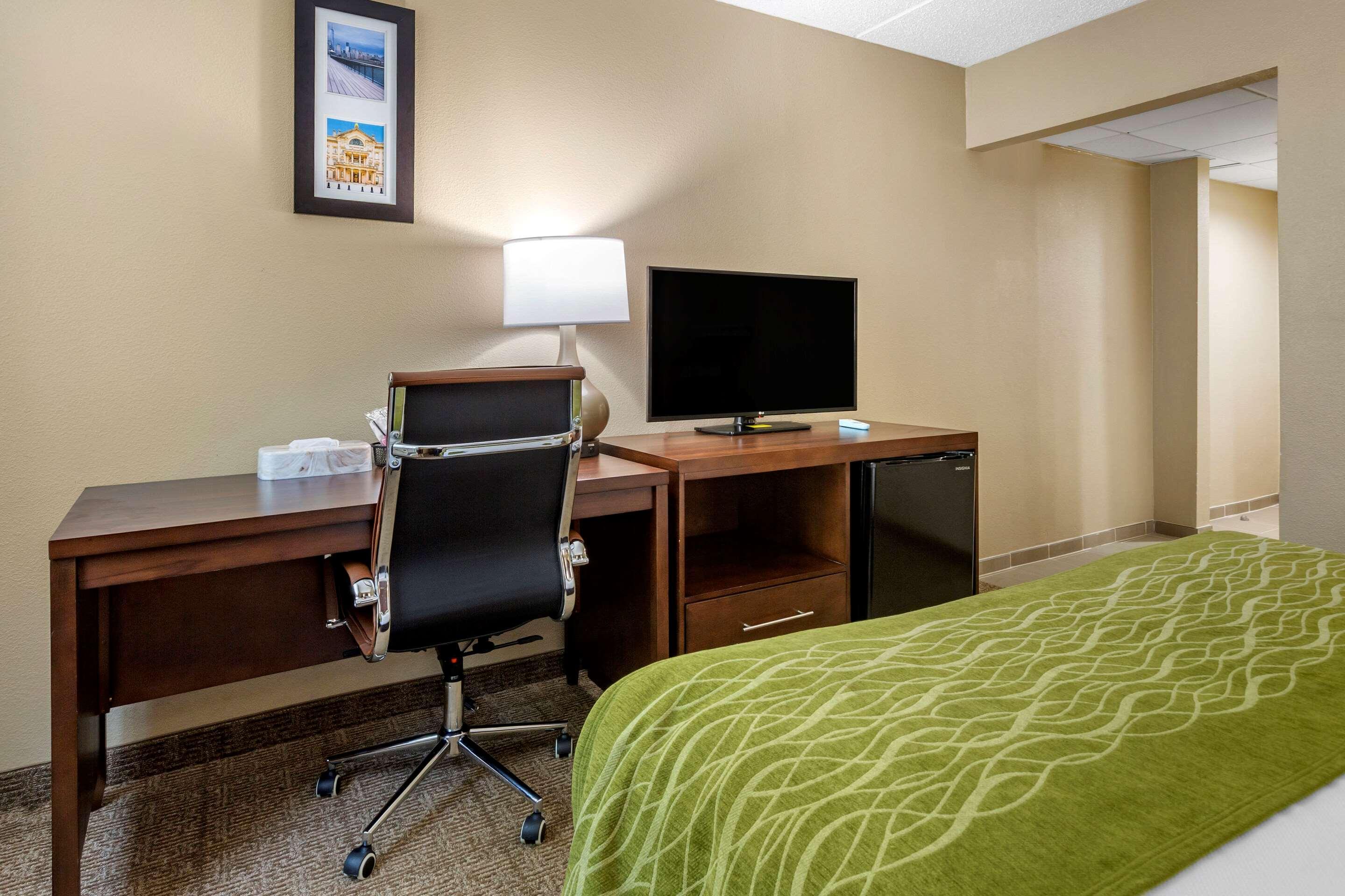 Comfort Inn Edison - New Brunswick Zewnętrze zdjęcie