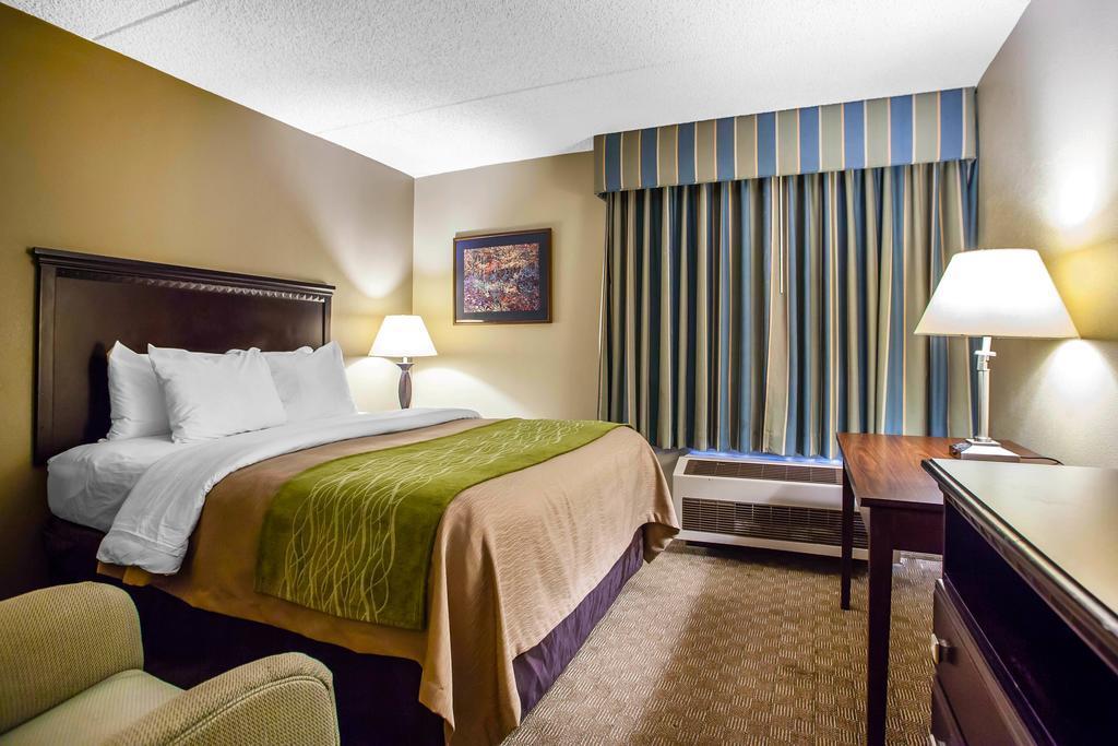 Comfort Inn Edison - New Brunswick Zewnętrze zdjęcie