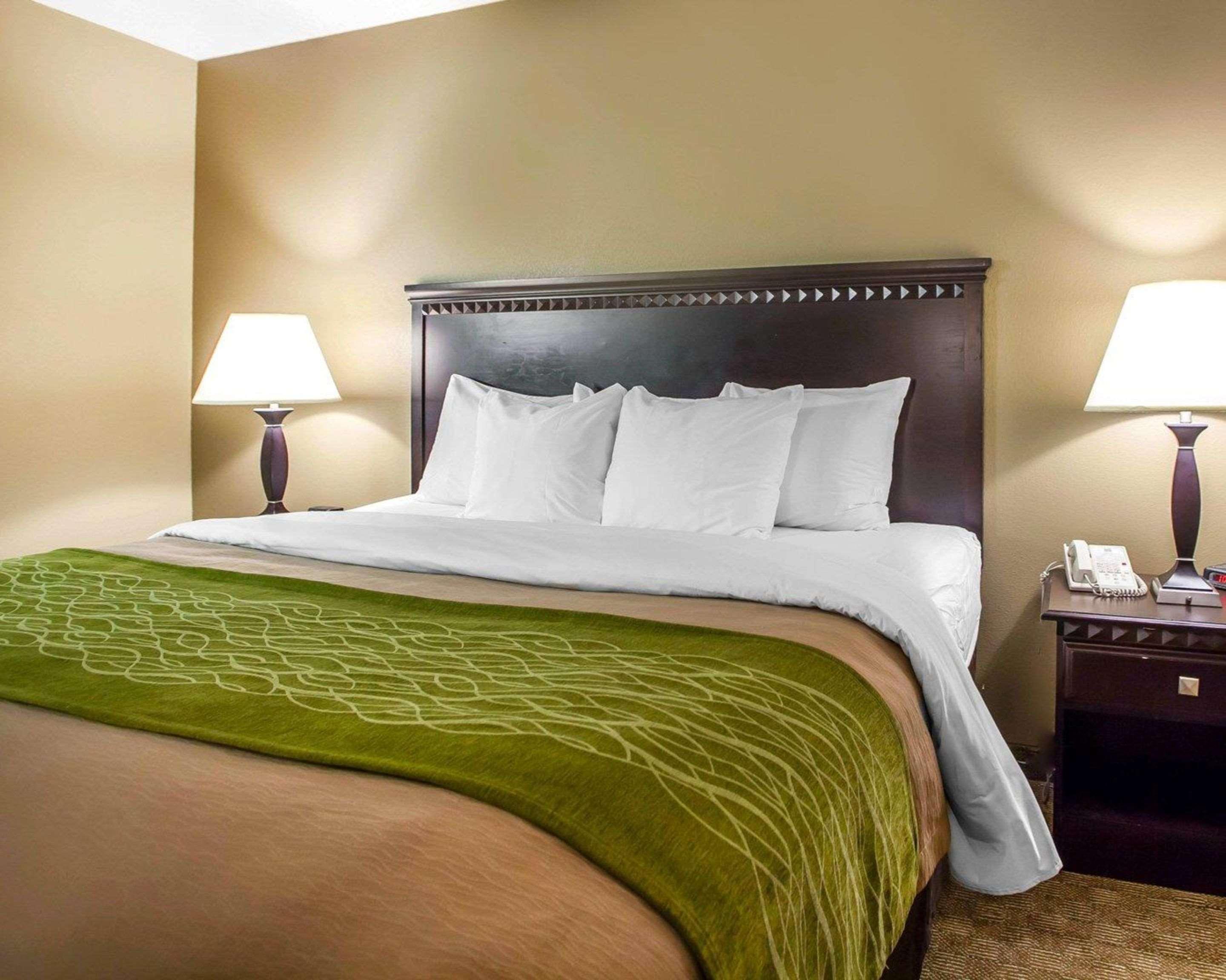 Comfort Inn Edison - New Brunswick Zewnętrze zdjęcie