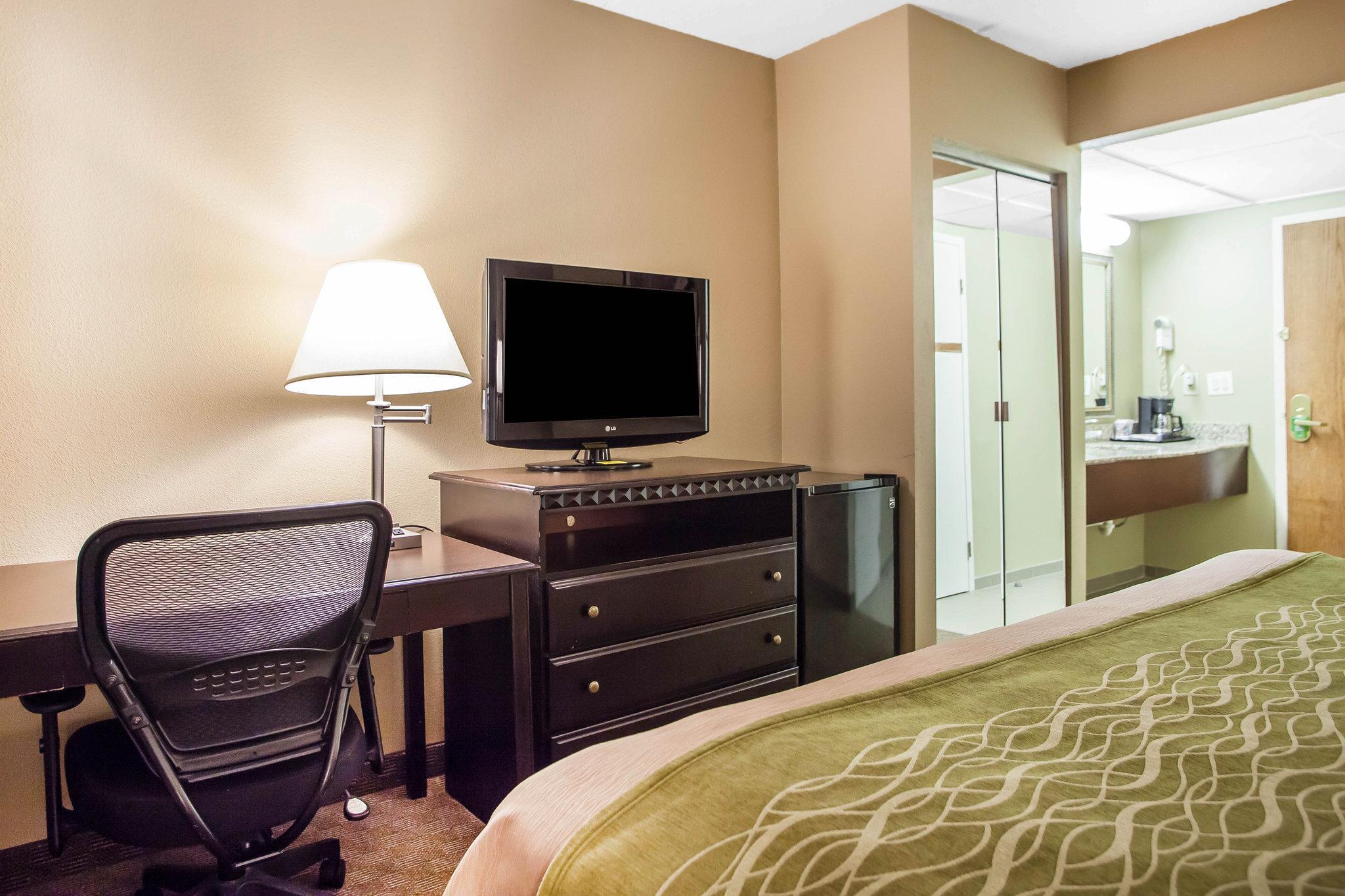 Comfort Inn Edison - New Brunswick Zewnętrze zdjęcie