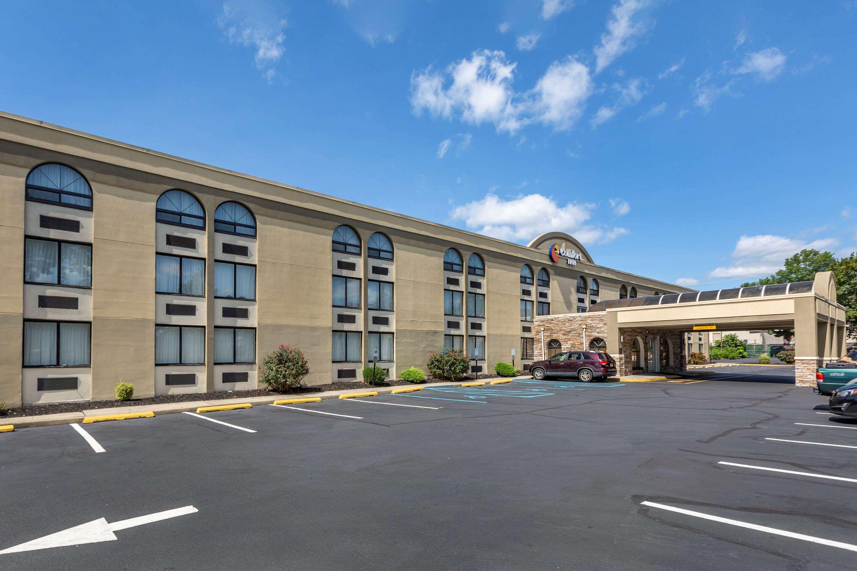 Comfort Inn Edison - New Brunswick Zewnętrze zdjęcie